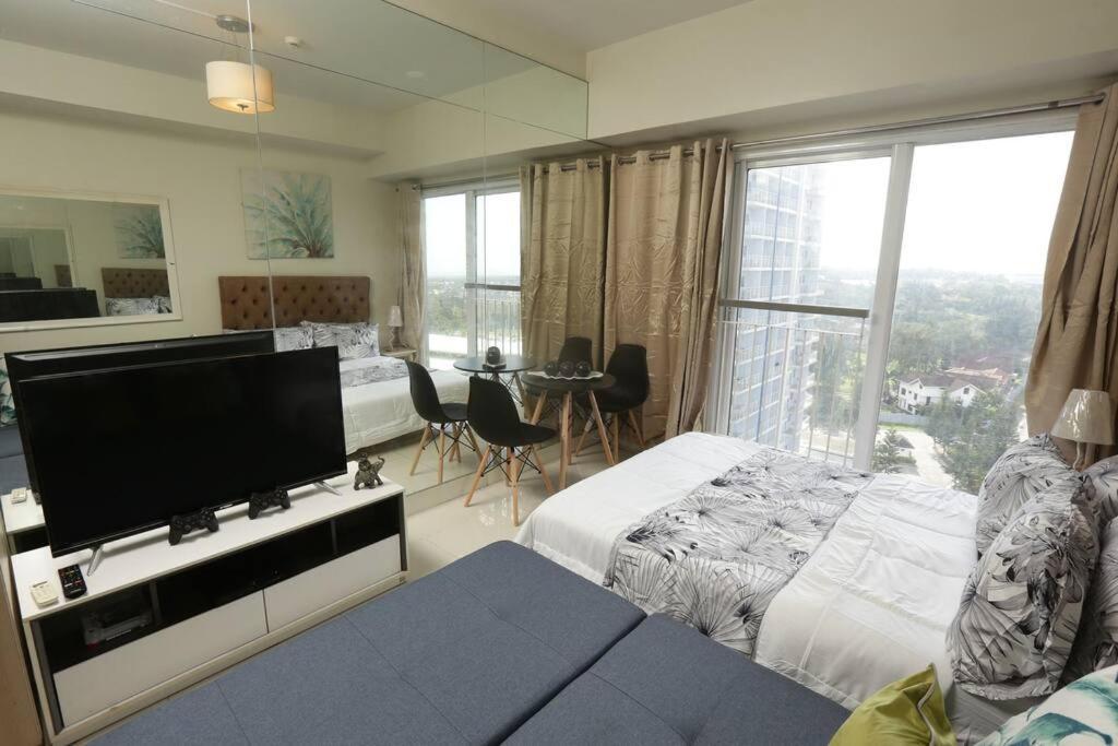 A2J Executive Studio Suite Near Skyranch & Malls Tagaytay Tagaytay City Zewnętrze zdjęcie